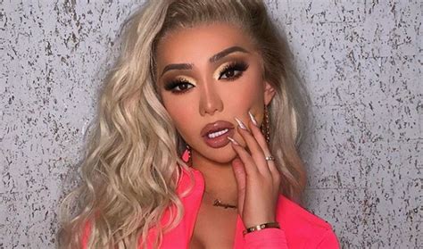 nakita dragun nudes|Nikita Dragun Nude Transgender With Cute Face (29 Photos)